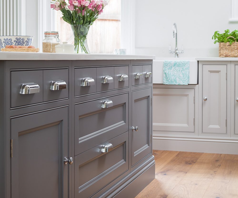 Timeless Handpainted Kitchen in Elephant’s Breath
